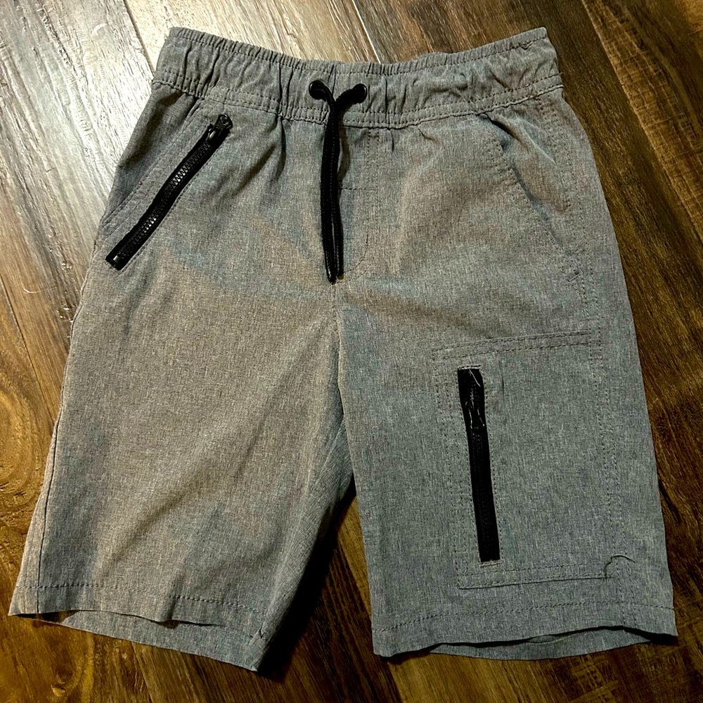 ♥️Cat & Jack♥️Gray with zipper and back pockets Shorts - Excellent Condition 7